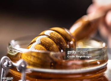 Honey with Bee Pollen Enriched Royal Jelly